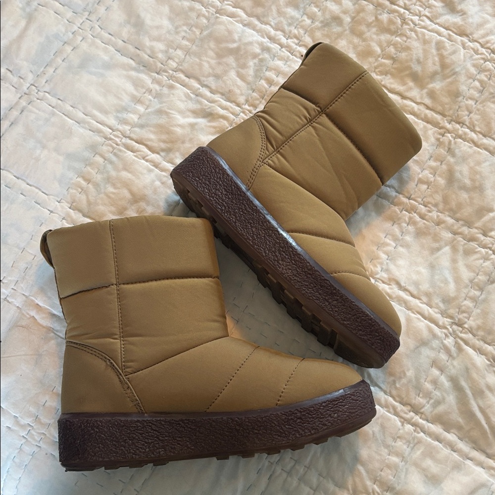 Madewell the toasty puffer boot sz 7 winter boots